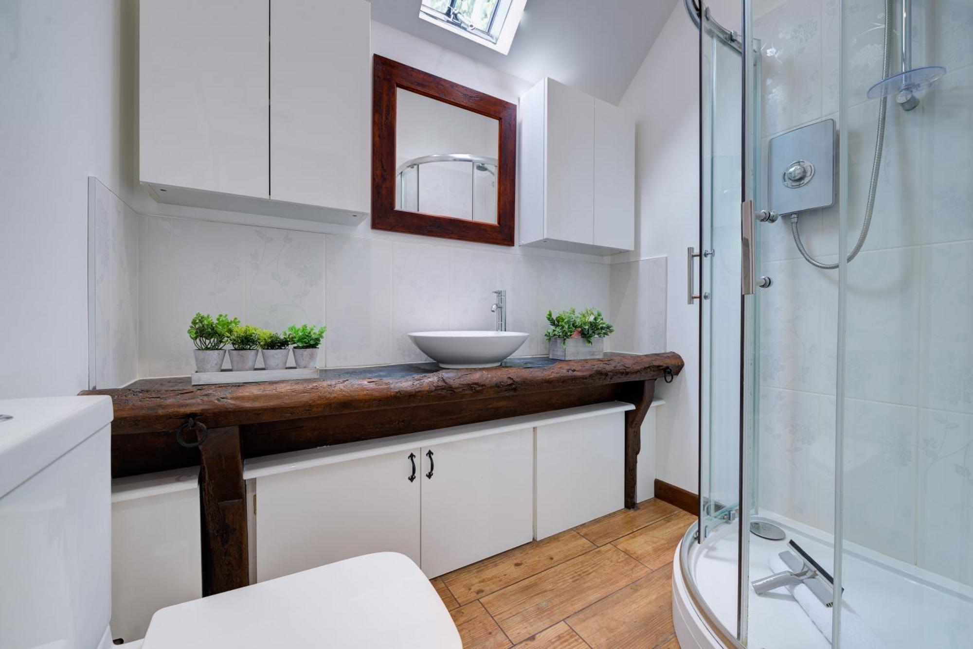 Work & Relax - Free Parking - 5 Mins To Stamford Lejlighed Ufford  Eksteriør billede